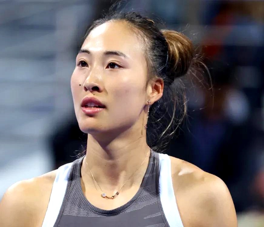 阿扎伦卡迎来十赛季出色发挥，SKT观众热烈欢呼！-九游官网入口充值